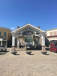 For company information, consumer and financial news, and info for publishers, authors and vendors. Polaris Fashion Place Wikipedia