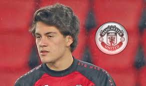 Facundo pellistri manchester united's debut ~ every touch | hd uruguayan forward facundo pellistri was signed on deadline day by manchester united. Man Utd News Neil Wood Gives Facundo Pellistri Verdict After Debut Appearance Football Sport Express Co Uk