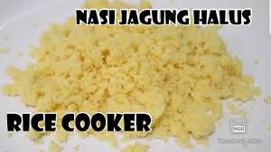 Beras rebus atau parboiled rice jadi pilihan untuk yang bersungguh nak diet jom try. Cara Mudah Buat Nasi Jagung Halus Rice Cooker Tanpa Campuran Beras Putih Youtube