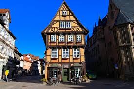 Based on the novel by fernando j. Los 5 Lugares Mas Visitados De Alemania Escuela De Idiomas Ccb