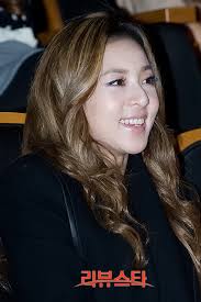 Photos: 111221 2NE1 Attends the Olleh KT Digital Music Service Media Day  Event |