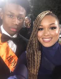 Diva's 10th grade homecoming event