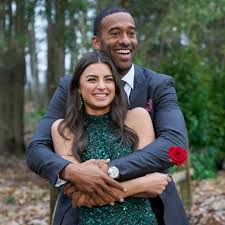 Reality steve went to his blog to share some spoilers for matt james season of the bachelor. Matt James Rachael Kirkconnell Get Cozy During Outing With His Mom E Online Deutschland