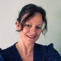 Beth Constable's Instagram, Twitter & Facebook