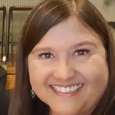 Carly Macmeikan (@cmacmeik)