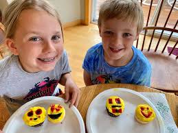 Ribbon embroidery online course. #ribbonembroidery #onlineartclass #hoopart  #artandcraft