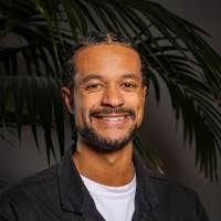 1000+ "Macalou" profiles