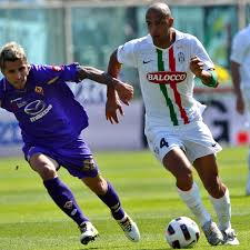 1,561,846 likes · 747 talking about this. Pengakuan Felipe Melo Aku Pernah Menanduk Giorgio Chiellini Kumparan Com