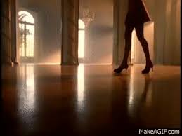 The undisputed king of boudoir disco, a master of soul and popular r&b linktr.ee/barrywhite. Barry White Practice What You Preach On Make A Gif