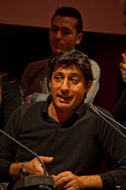 Emilio solfrizzi (born 5 april 1962) is an italian actor and comedian. File Emilio Solfrizzi Jpg Wikimedia Commons
