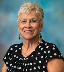 Karen Lemon's Instagram, Twitter & Facebook