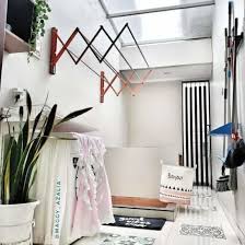 Pasti saja para desainer dapur minimalis memiliki tantangan tersendiri dalam menciptakan rancangan atau gambar desain bentuk dapur minimalis. 29 Desain Ruang Jemuran Minimalis Inspiratif Ruang Inspiratif