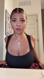 Allie Winters's Instagram, Twitter & Facebook