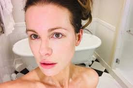 Jun 30, 2021 · more: Kate Beckinsale Ditches Makeup For Instagram