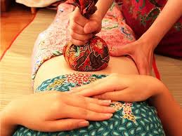 Bukan mudah bagi wanita untuk dapatkan kembali berat badan yang ideal selepas bersalin. Bidan Terlatih Ini Kongsi 10 Cara Berkesan Atasi Masalah Perut Buncit Selepas Bersalin Mingguan Wanita
