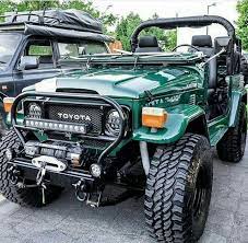 Pin By Alessandro Ramarini On Avtomobili Offroad Vehicles Toyota Trucks Toyota Land Cruiser
