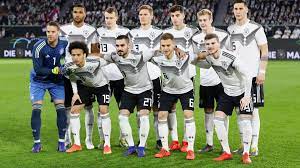 Hallo wann und wo spielt deutschland? Deutschland Serbien Aufstellungen Das Ist Die Dfb Startelf Eurosport