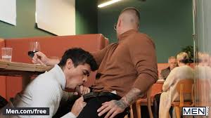 Clark Delgaty Breaks Up With His Bf At The Restaurant. Ashton Summers Is  The Perfect Guy To Make Him Forget - Men | xHamster