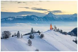 19 Beautiful Images Of Churches Digital Photography School Winter Scenes Winter Pictures Picturesque