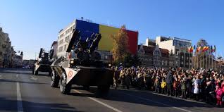 Lumea ortodoxă văzută prin lentila aparatului foto. Ceremonie MilitarÄ SuperbÄ La Cluj De 1 Decembrie Tricolor UriaÈ Pe FaÅ£ada Cercului Militar Foto Stiri De Cluj