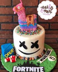 Free v buck me ohdarlingcupcakery instagram posts gramha selly fortnite skins net. Marshmello Fortnite Edibleart Losmochis Fortnite Fortnitecake Fortnite Cake Cakes Birthda Birthday Party Cake Boy Birthday Cake Party Cakes