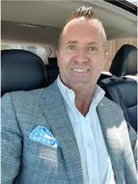 Jay Walia's Instagram, Twitter & Facebook