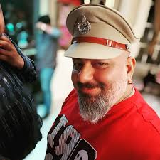 Bachpan ki adhuri Tamanna 😜😜