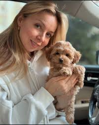 Getting some puppy love from Memphis