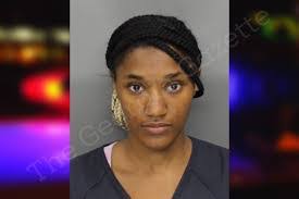 Dayla Smith's Instagram, Twitter & Facebook