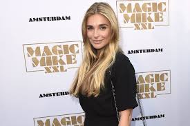 Gaby blaaser is een nederlands actrice en presentatrice. Gaby Blaaser Krijgt Eigen Sportprogramma Op Videoland Show Ad Nl