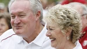 Xenia Institute in Norman to honor Steve and Barbara Owens