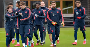 Cuenta atrás para decidir el futuro de dayot upamecano. Equipos En Alemania Regresan A Los Entrenamientos De Futbol