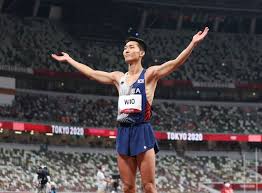 정소희 기자 입력 2021.08.01 22:34 아이뉴스24 정소희 기자한국 육상 우상혁이 1일 오후 일본 도쿄 올림픽스타디움에서 열린 2020 도쿄올림픽 육상 남자 높이뛰기 결선에 출전해 2m35 1차 시기를 성공해 한국. 8nnnr3pldrpgjm