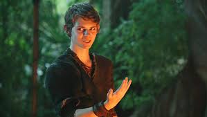 Once Upon A Time Robbie Kay On Peter Pan S Evil Storybrooke Plan And Repercussions Hollywood Reporter