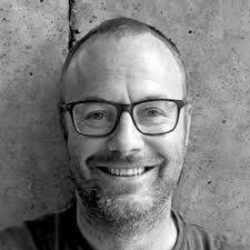 Daniel Ashton (@DanielAshton)