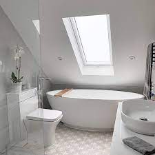 Cómo sobrevivir a un baño pequeño 10 consejos prácticos para que tu cuarto de baño gane metros como por arte de magia. Banos Pequenos 50 Fotos E Ideas Para Decorar Un Bano Pequeno