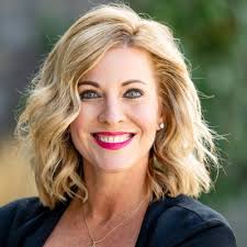 I'm excited to announce I've accepted the position of Director of Public  Affairs for the Pasco School District! Ready for a new year, new job and  new experiences.