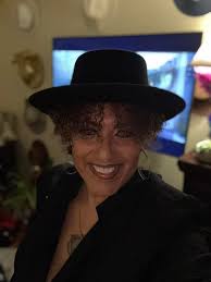 As long as I live. Toni Braxton. Good Evening Family enjoy the rest of the  🌙 night.