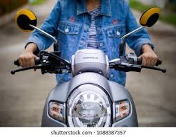 Honda beat vs honda scoopy vs honda spacy carburetor. Scoopy Logo Vectors Free Download