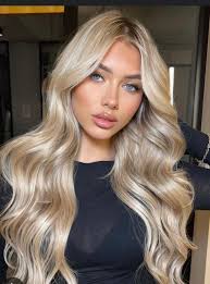 Best hairdresser that does the best color near reedsburg or around