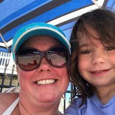 Maribeth Baxter (@mbartsie)