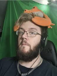 Life is weird man 😅 So excited to announce season 2 of Netflix's Outlast  will be airing September 4th! Watch as myself and 15 other strangers battle  it out in the Alaskan