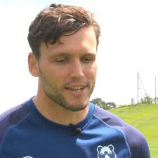 Returning Sam Jeffries signs playing contract