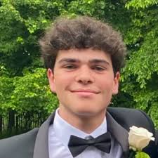 I'm so grateful to share that I've accepted an offer to join Dotdash  Meredith in New York City as an Associate Marketing Manager! After an  invaluable internship with this very team last