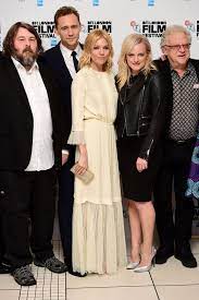 Sarah hiddleston' brother, sister, and family. Tom Hiddleston My Sisters Helped Me Understand Women London Evening Standard Evening Standard