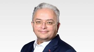 Gaurang Desai's Instagram, Twitter & Facebook