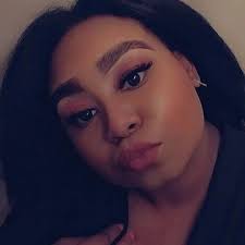 Profile for Lia Crayne