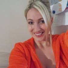 Cindy Otten's Instagram, Twitter & Facebook