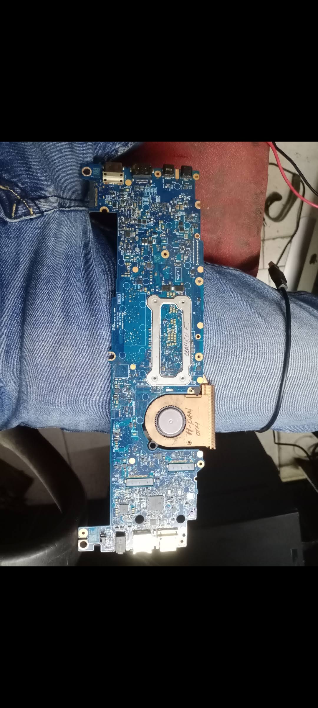 Dell 7390 motherboard available product image
