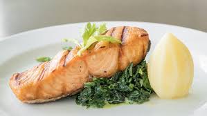 Ispanak Yataginda Somon Tarifi Yemek Tarifi Somon Tarifleri Yemek Tarifleri Ispanak